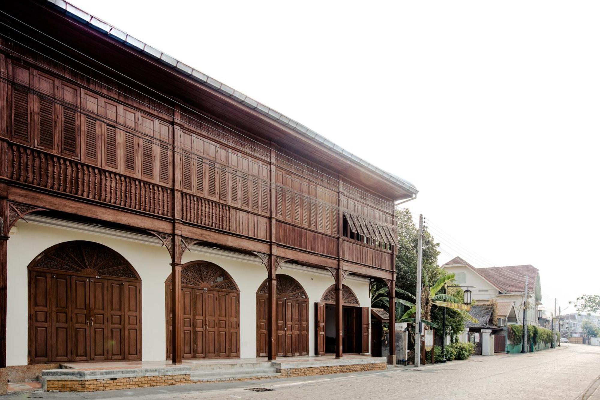 Fong Lee Cc Hotel Lampang Exterior photo